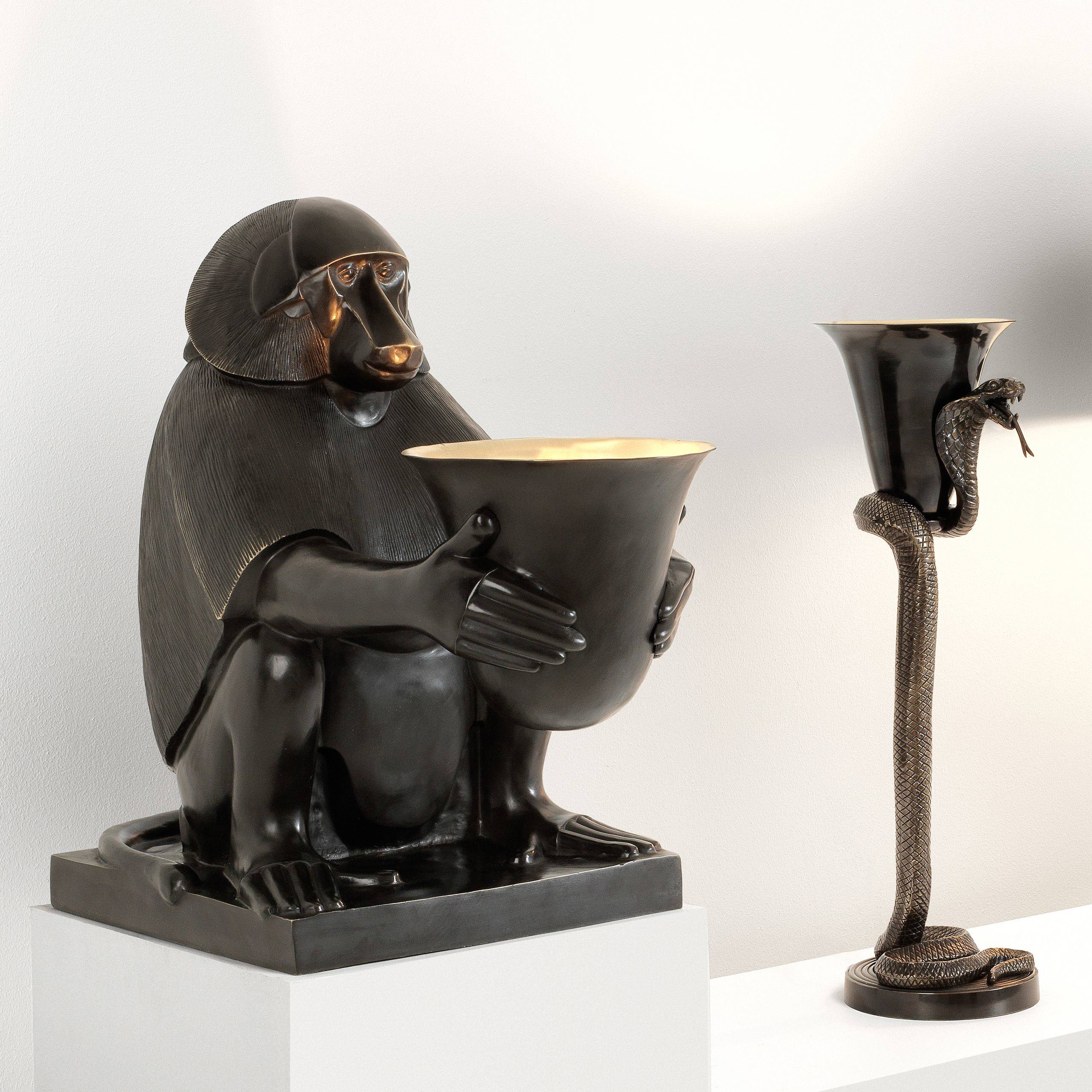 Art Deco Monkey Table Lamp - Bronze - Eichholtz - Luxury Lighting BoutiqueTable LampEichholtz