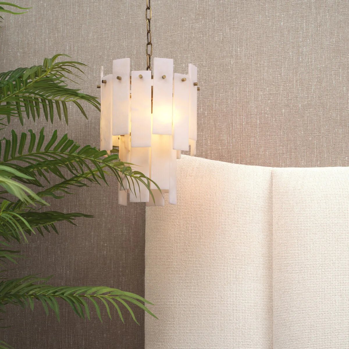 Acevedo Chandelier - Eichholtz - Luxury Lighting BoutiqueBrass/Metal ChandeliersEichholtz