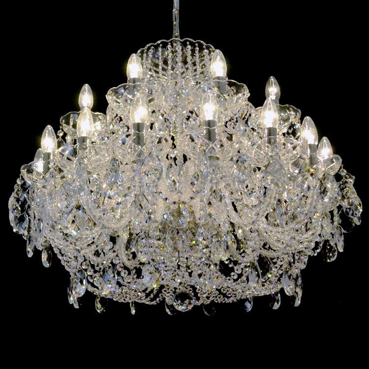 Classe 24 Crystal Glass Chandelier (Gold/Silver) - Wranovsky - Luxury Lighting BoutiqueTraditional Crystal ChandeliersWranovsky