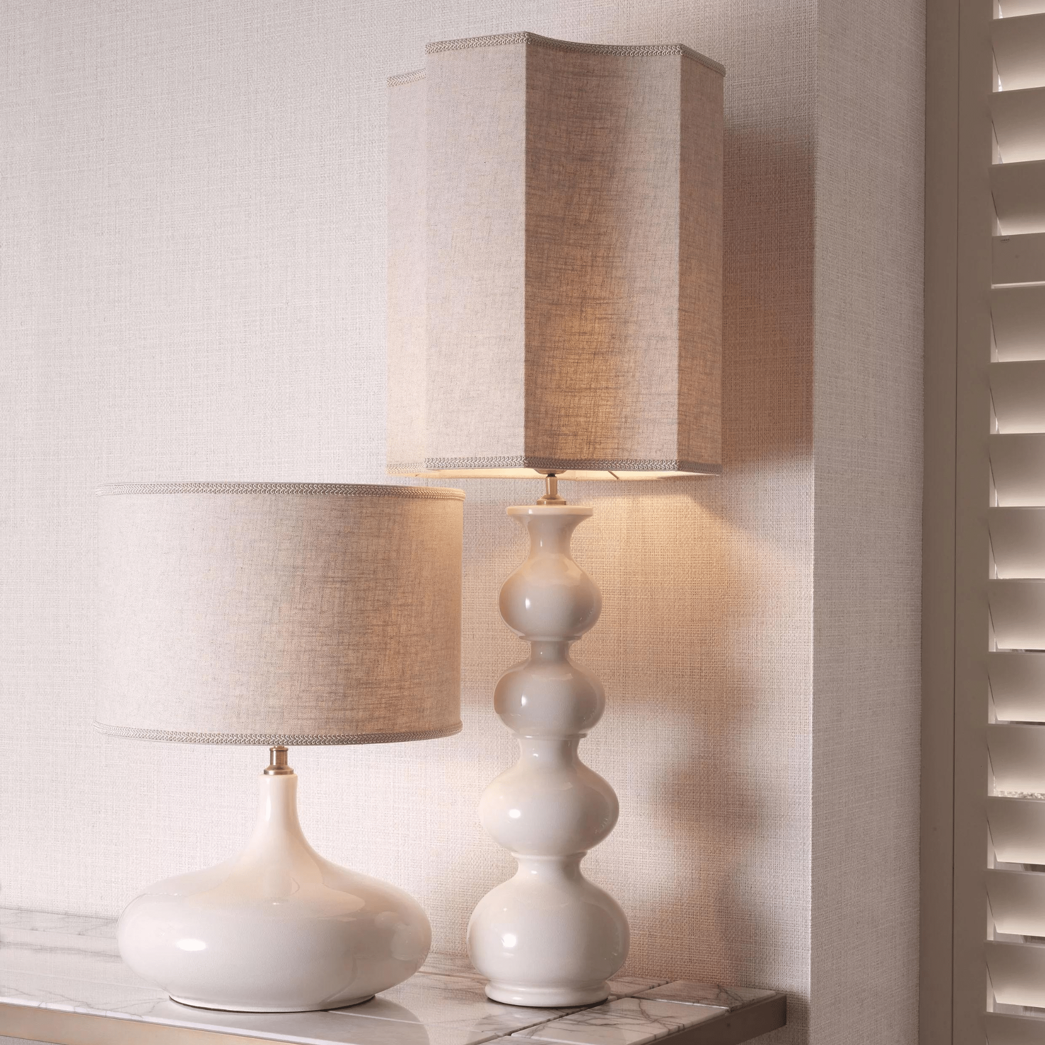 Jones Table Lamp - Eichholtz - Luxury Lighting BoutiqueTable LampEichholtz