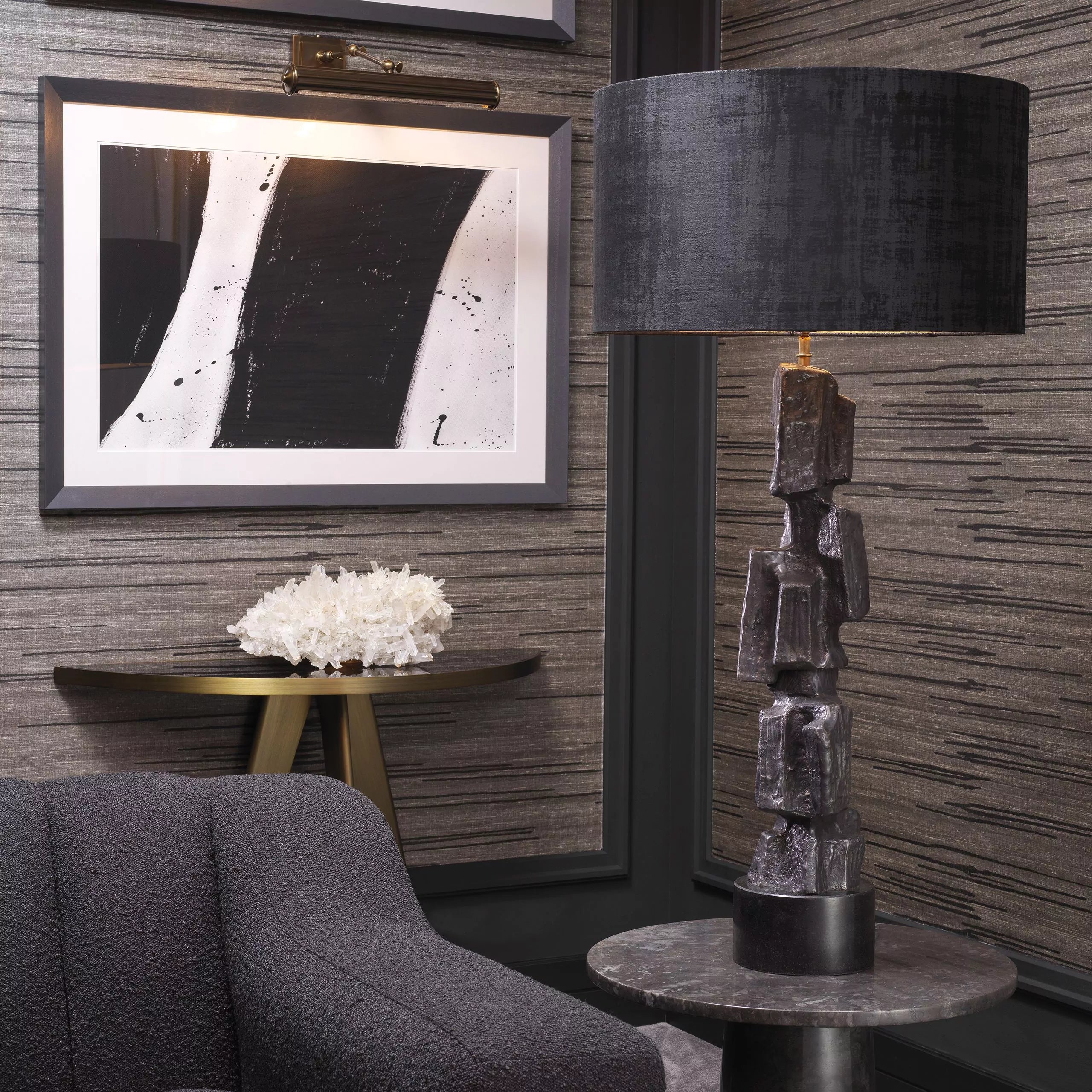 Noto Table Lamp - (Vintage Brass Finish | Black Granite Base) - Eichholtz - Luxury Lighting Boutique