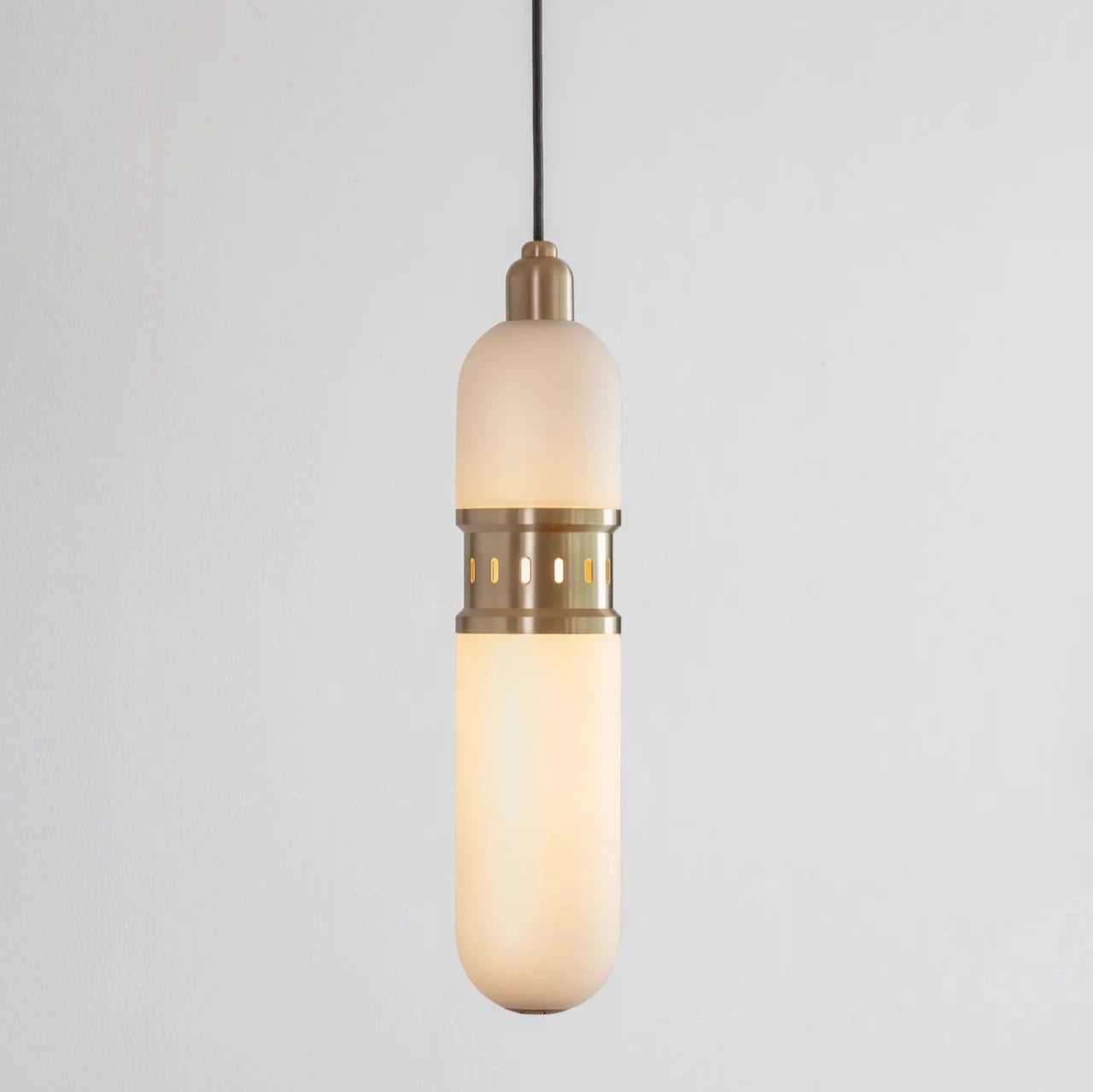 Occulo Pendant Light - (Various Finishes Available) - Luxury Lighting Boutique