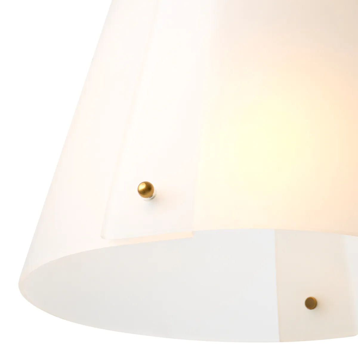 "Antique brass finish, elegant home décor accent piece"