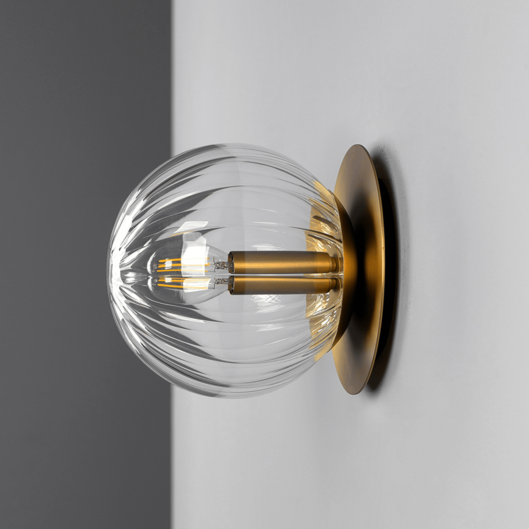 Pulsar Wall Light - Schwung - Luxury Lighting BoutiqueBasket & Pendant ChandeliersSchwung