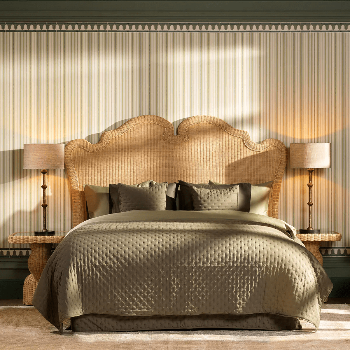 Lucente Lamp - Eichholtz - Luxury Lighting BoutiqueTable LampEichholtz