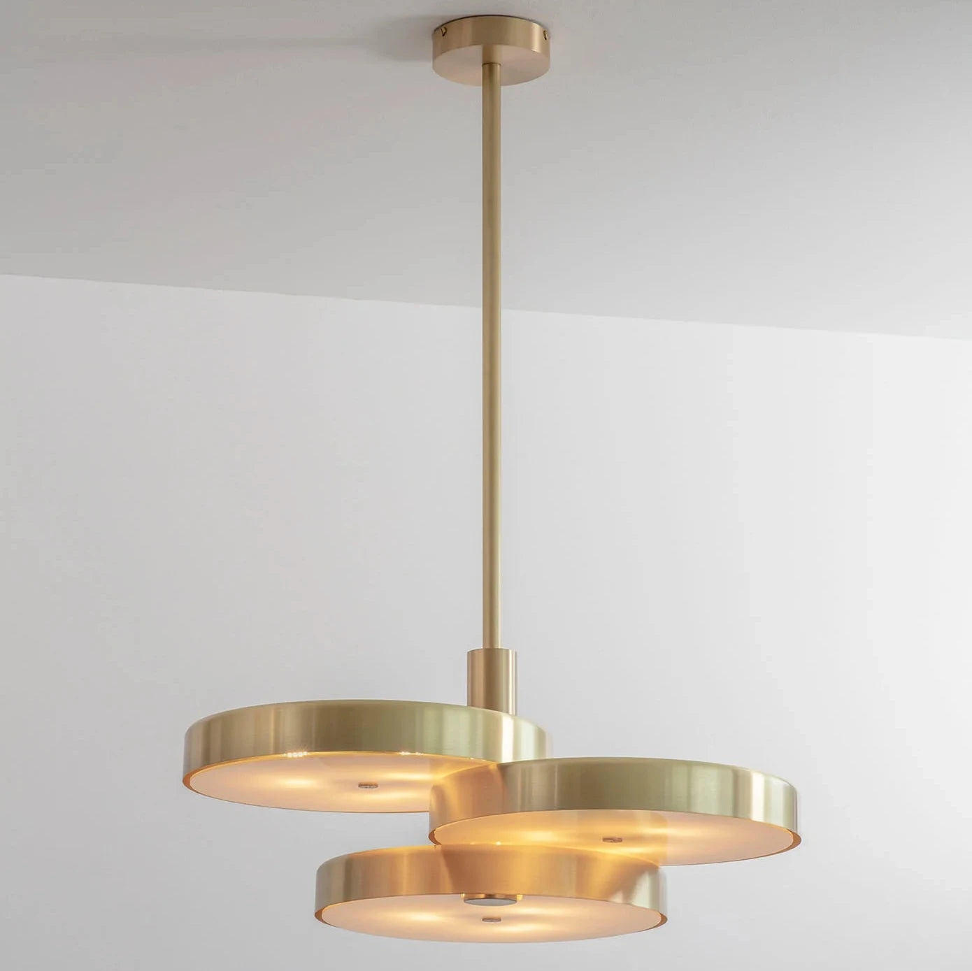 Triarc Pendant Light - (Black/White) - Luxury Lighting Boutique