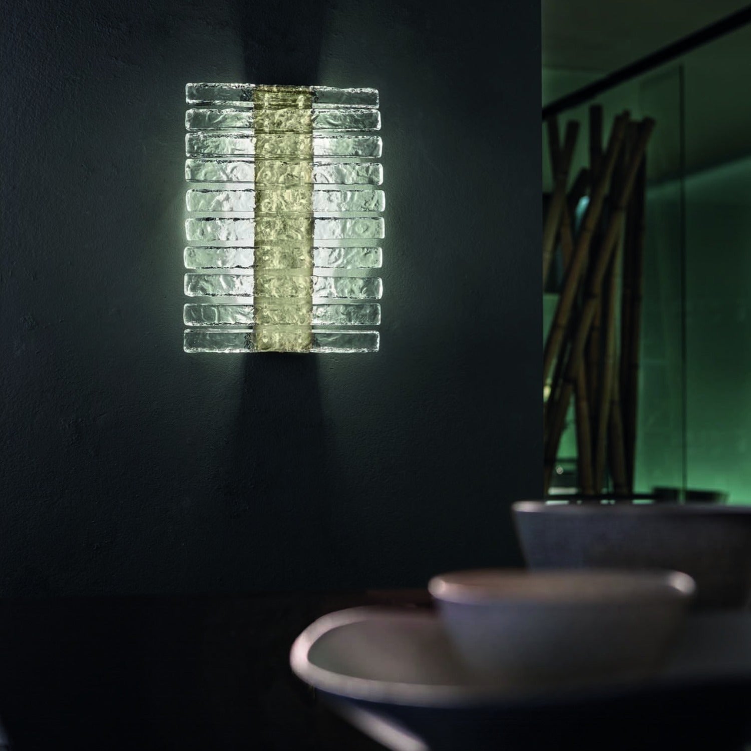 Vegas A P VRT | LED Wall Light - Masiero - Luxury Lighting Boutique