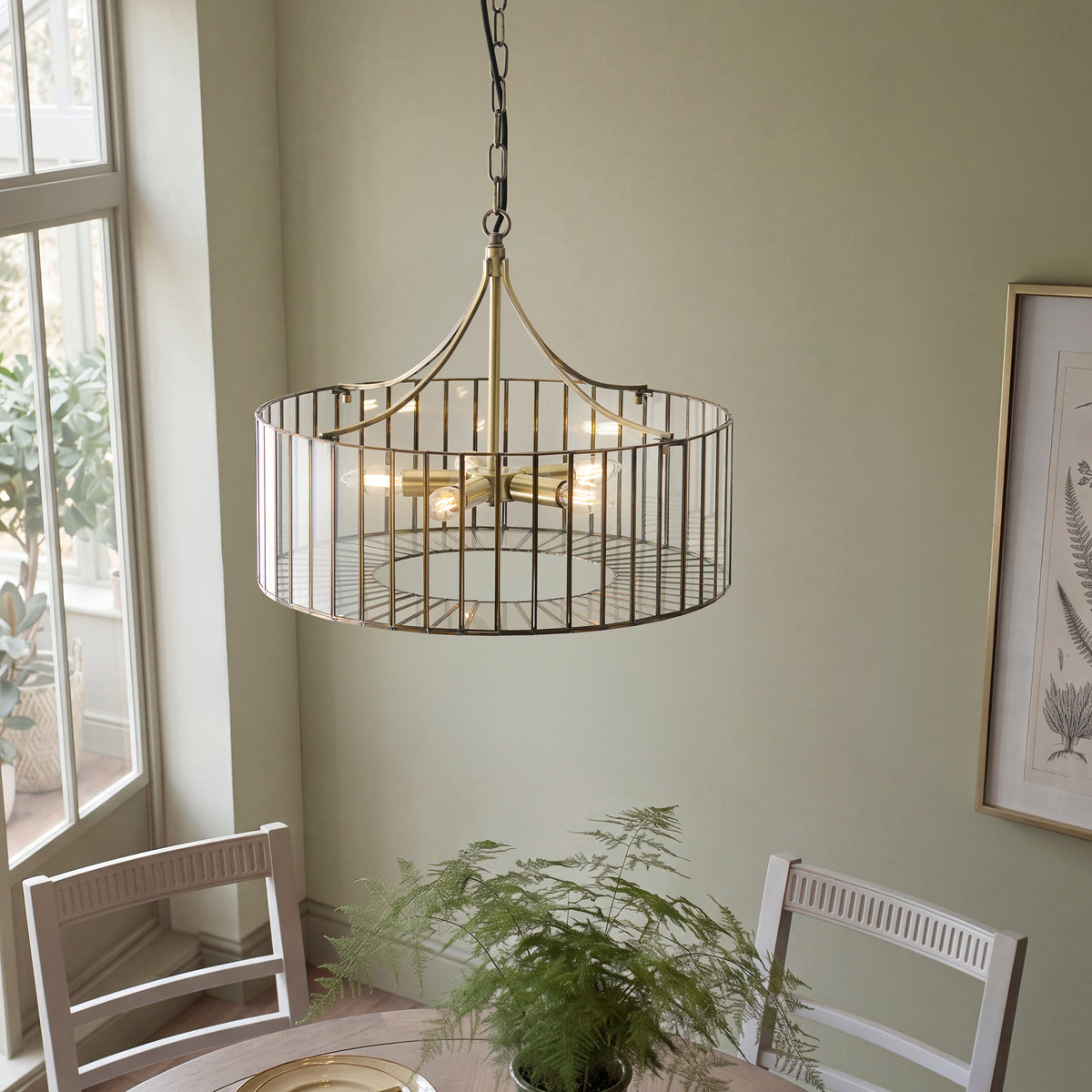 Antalya 5Lt Pendant positioned above a refined contemporary kitchen island