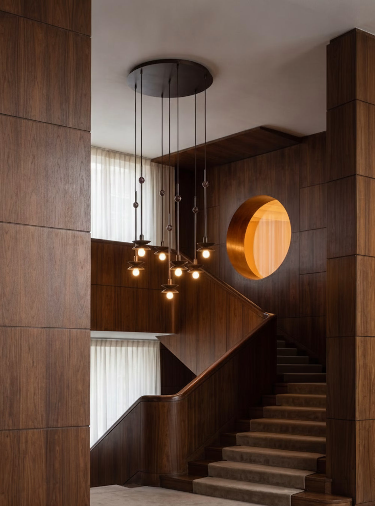Schwung Babylon Cluster 7 Chandelier sculptural design