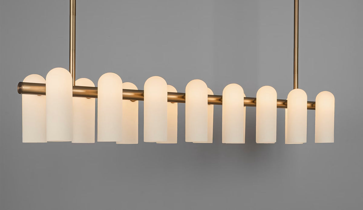 Schwung Odyssey Linear LG B158 chandelier front view