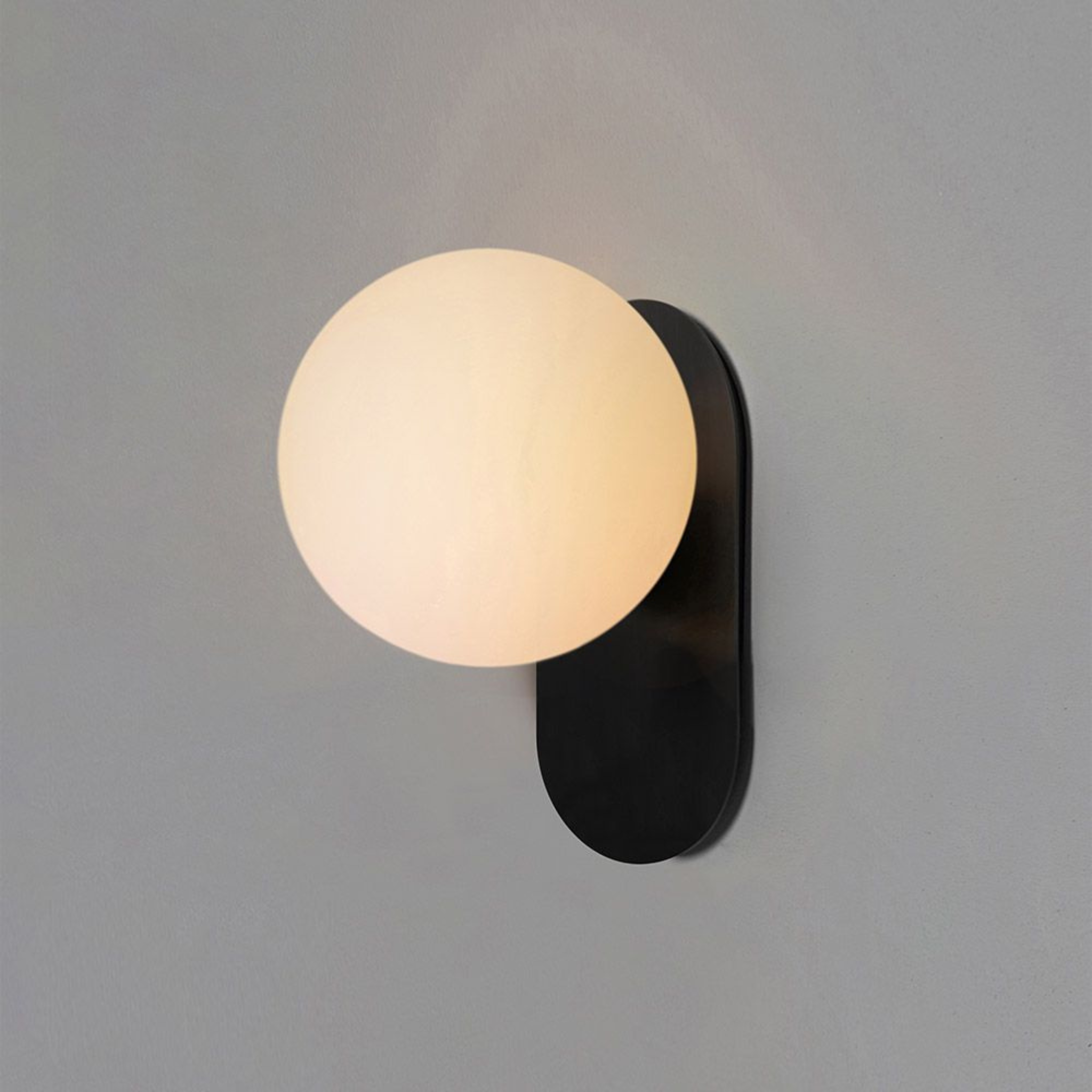 Adrion S/M/L Wall Light - Schwung - Luxury Lighting Boutique