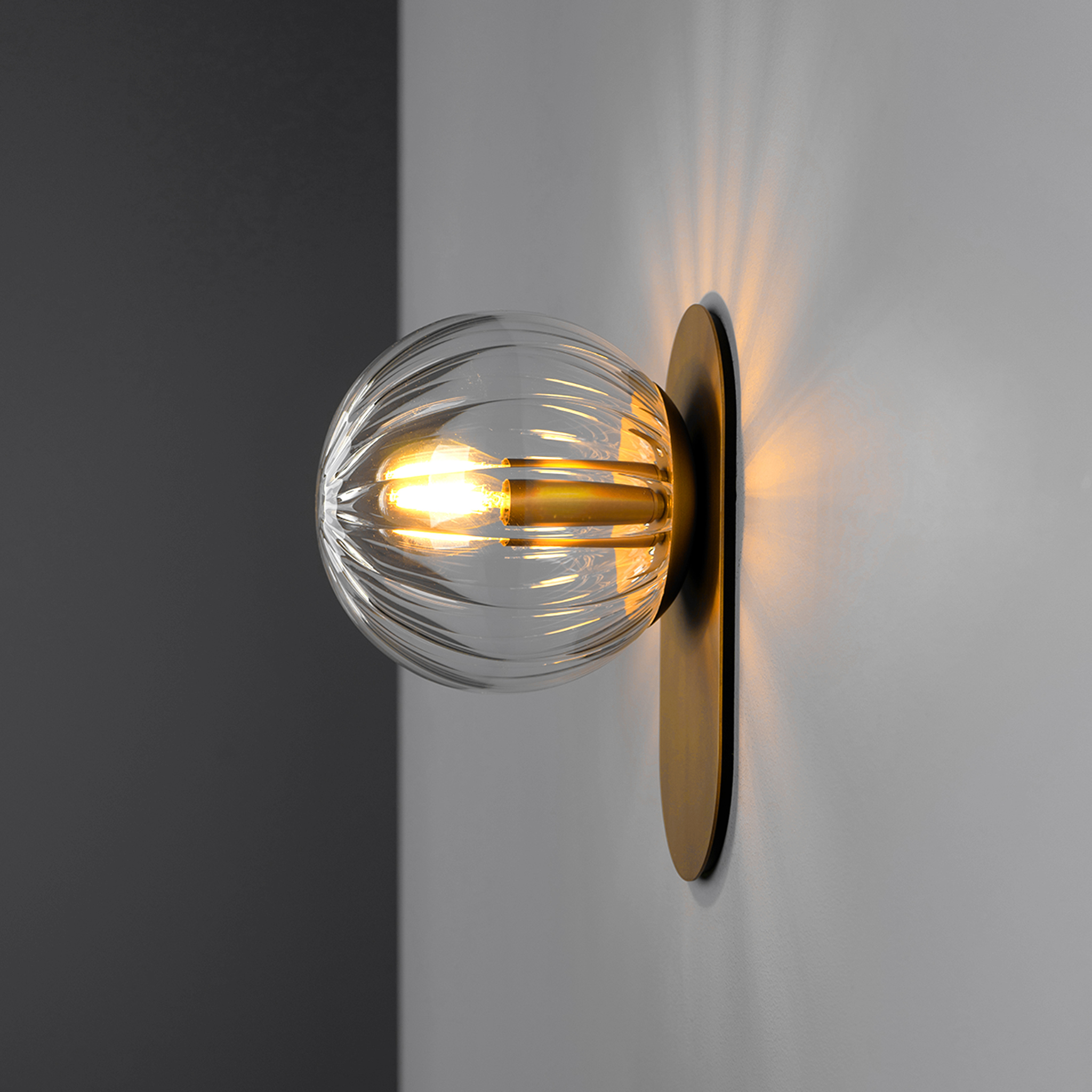 Adrion S/M/L Wall Light - Schwung - Luxury Lighting Boutique