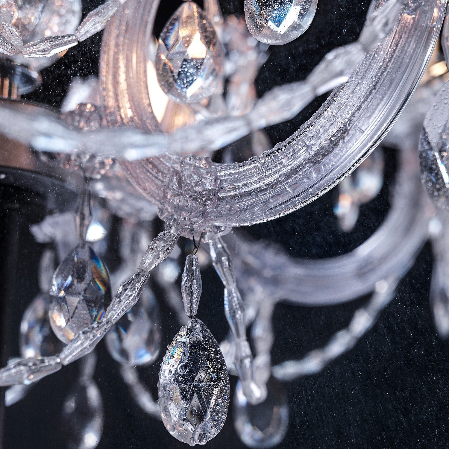 Drylight IP65 Chandeliers [4 Sizes] - Masiero - Luxury Lighting Boutique