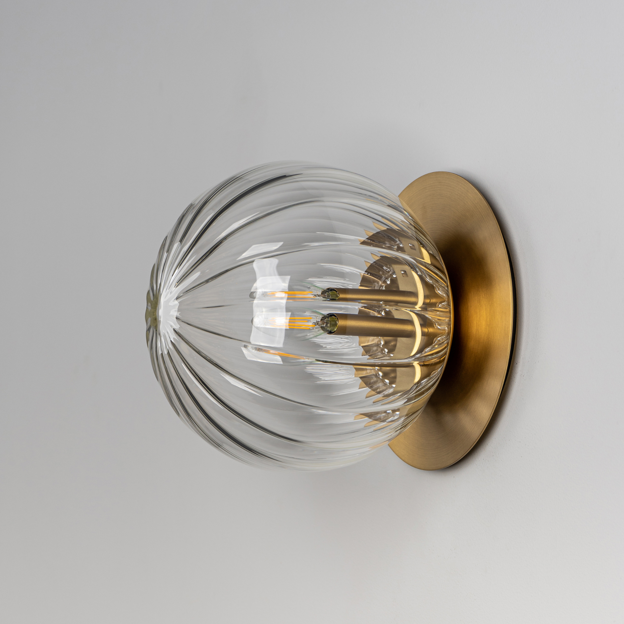 Pulsar Wall Light - Schwung - Luxury Lighting Boutique