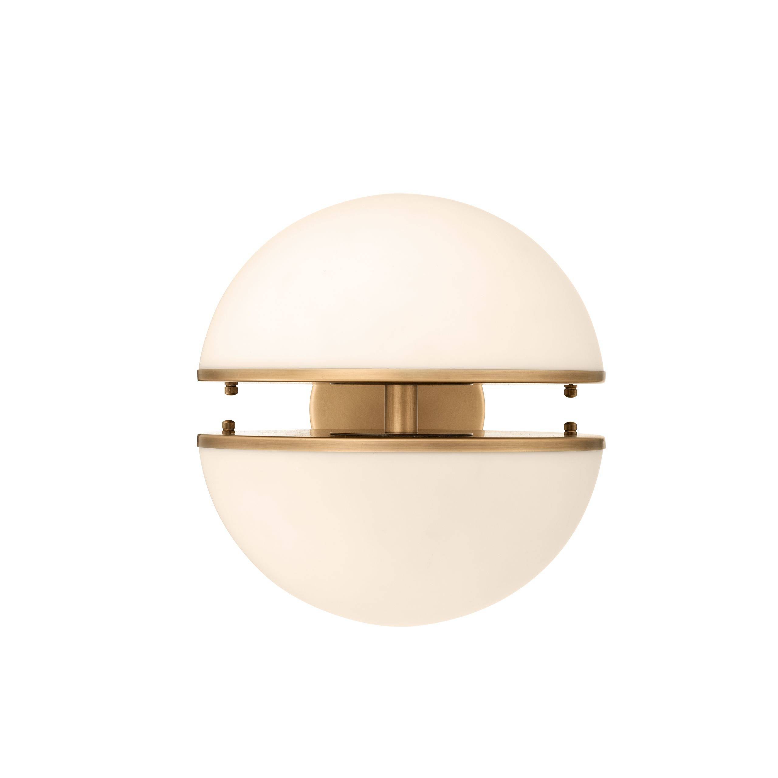 Spiridon Wall Lamp - [Brass] - Eichholtz - Luxury Lighting Boutique