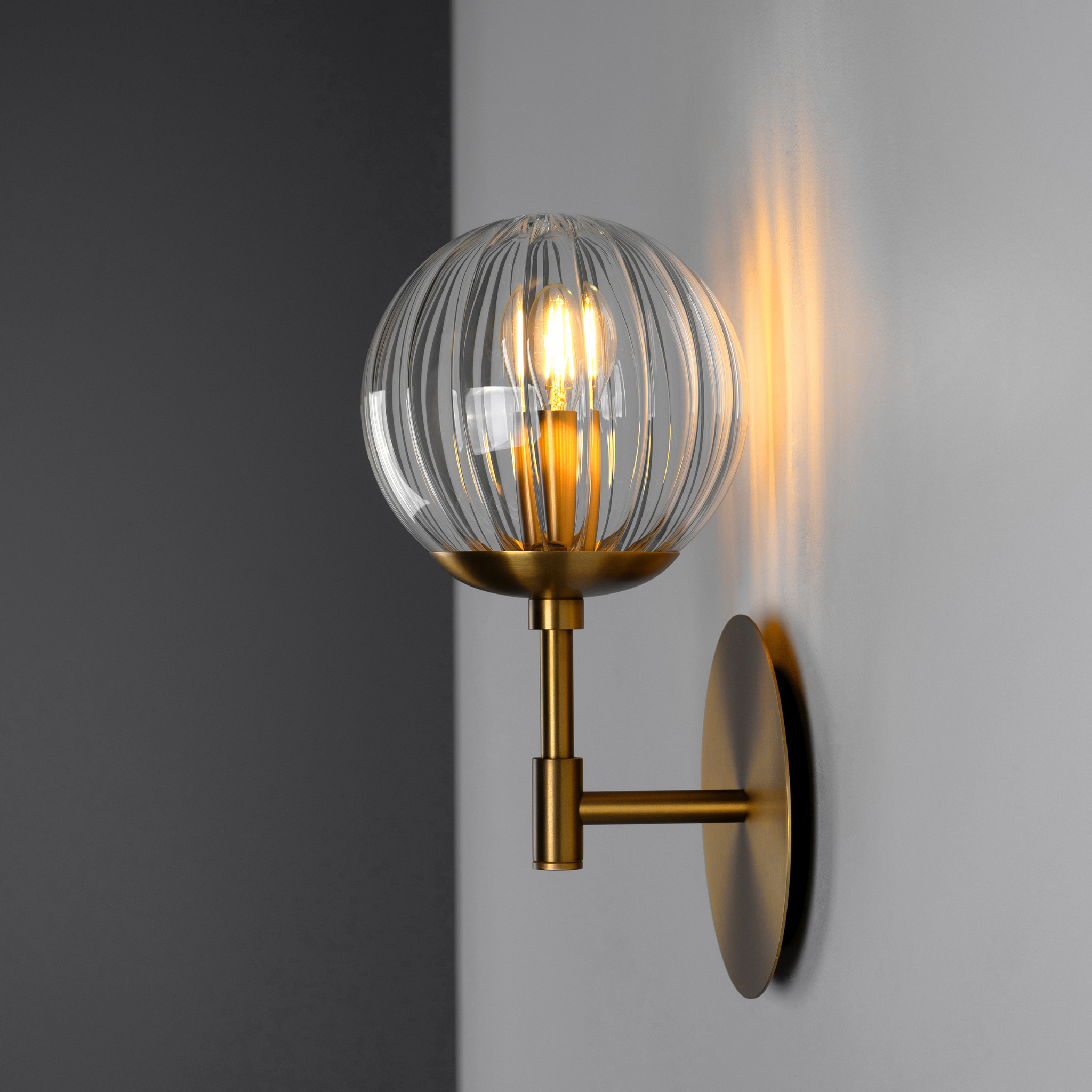 Sunset Wall Light - Schwung - Luxury Lighting Boutique