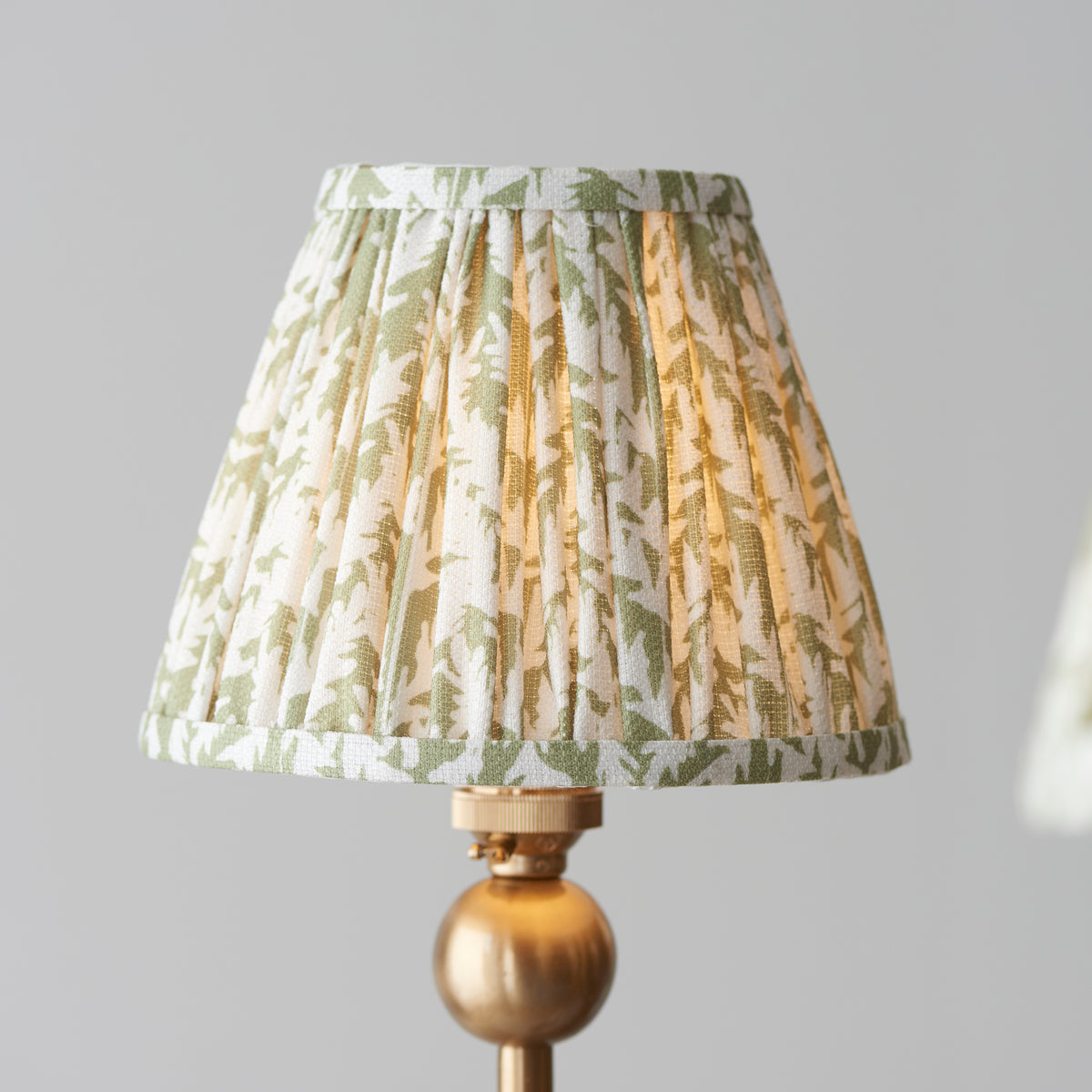 Santiago & Leaf 16cm 5Lt Pendant – Endon - Luxury Lighting BoutiquePendant LampSignature