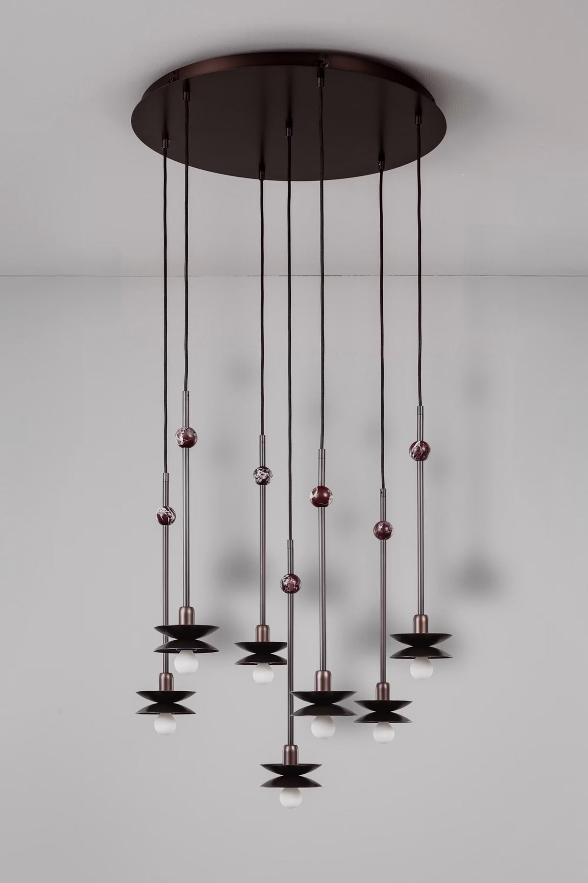 Schwung Babylon Cluster 7 Chandelier premium lighting detail
