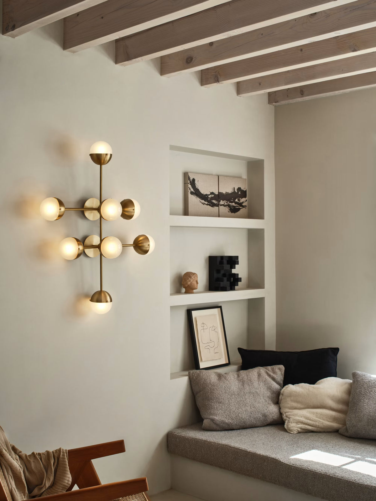 Geometric composition of the Schwung Molecule 8 Wall Sconce