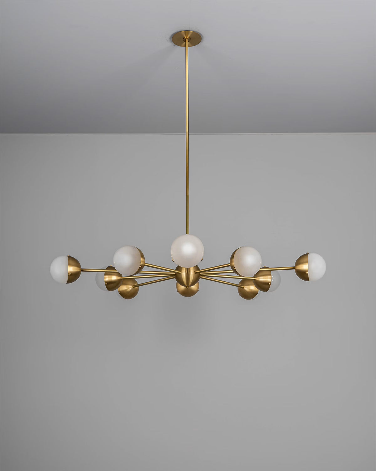 Schwung Molecule Spark Round 10 B274 with 10 spherical glass shades
