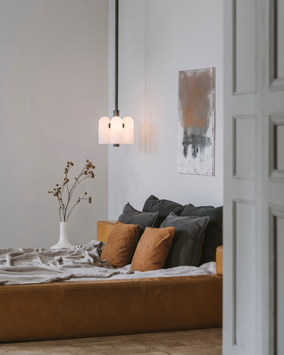 Schwung Odyssey 3 B140 illuminated pendant