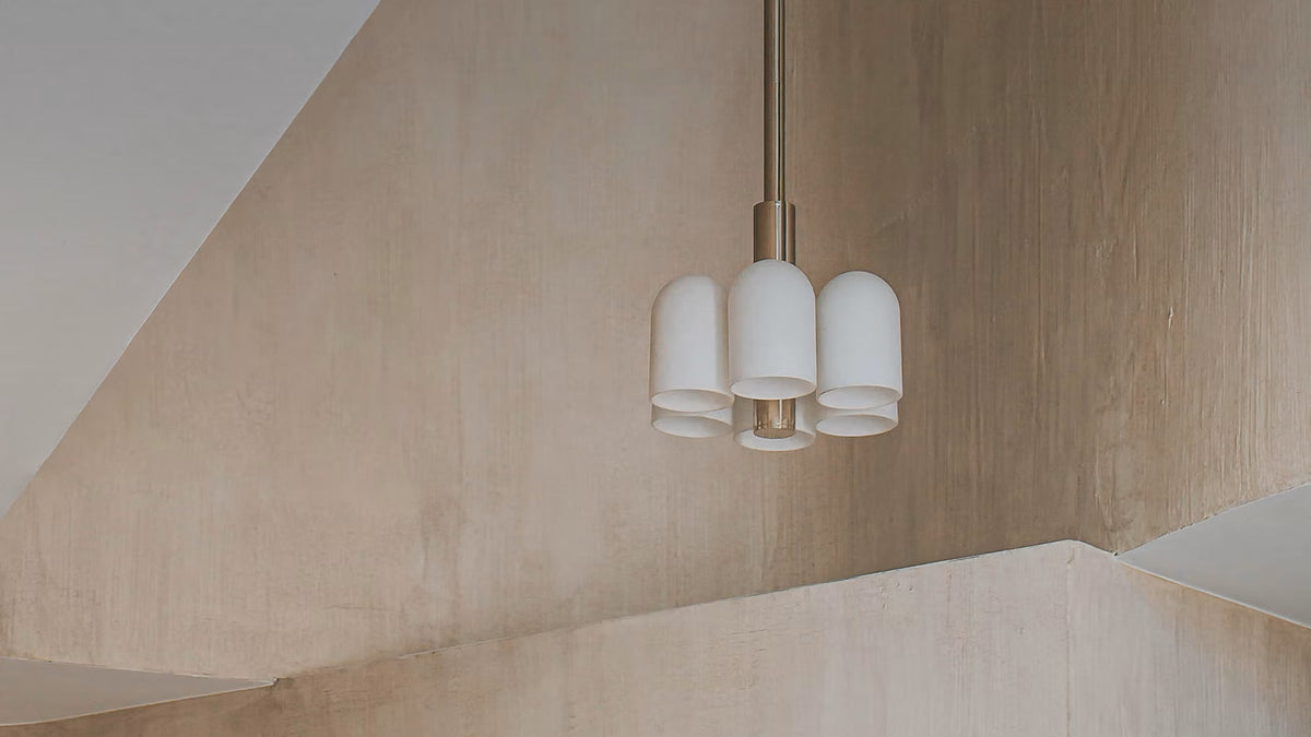 Schwung Odyssey 6 B142 in Lacquered Burnished Brass
