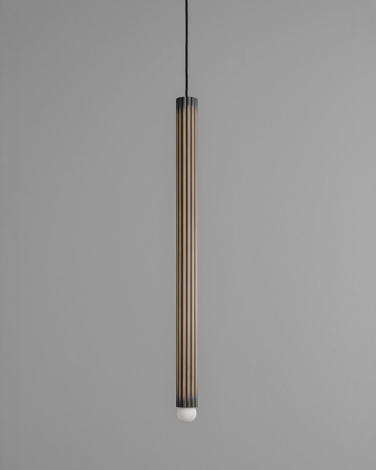 Schwung Vesta Single XLG Pendant sculptural design
