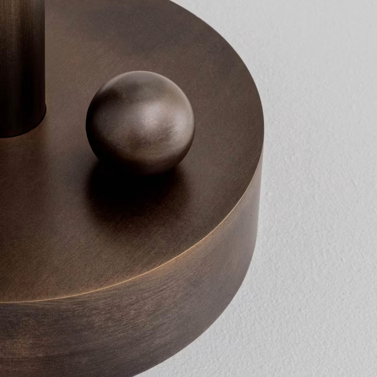 Vesta Table Lamp – Schwung