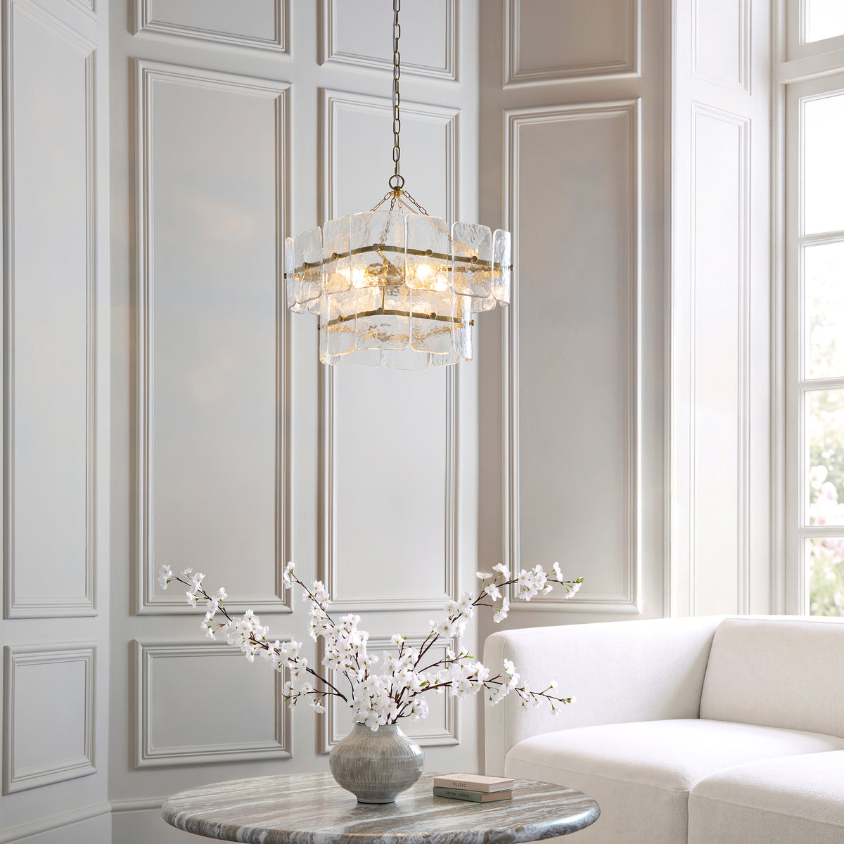 Venice 4Lt Pendant creating an elegant focal point above a sophisticated dining setting